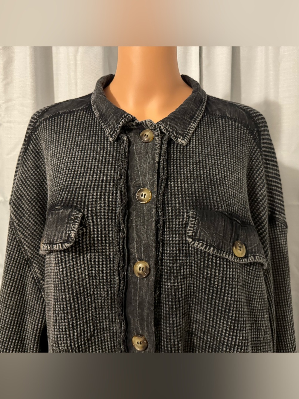 Cool Oli & Hali size L charcoal gray washed black waffle knit button up shirt - Picture 3 of 6